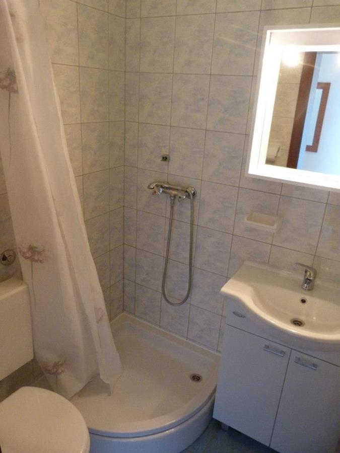 Studio Sevid 6024B 外观 照片